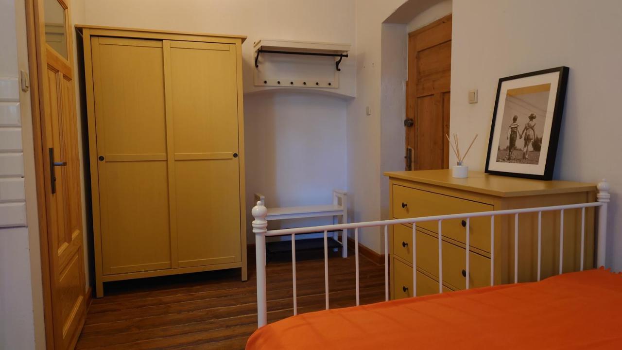 Apartamenty Przy Stonehenge Сосновец Екстериор снимка