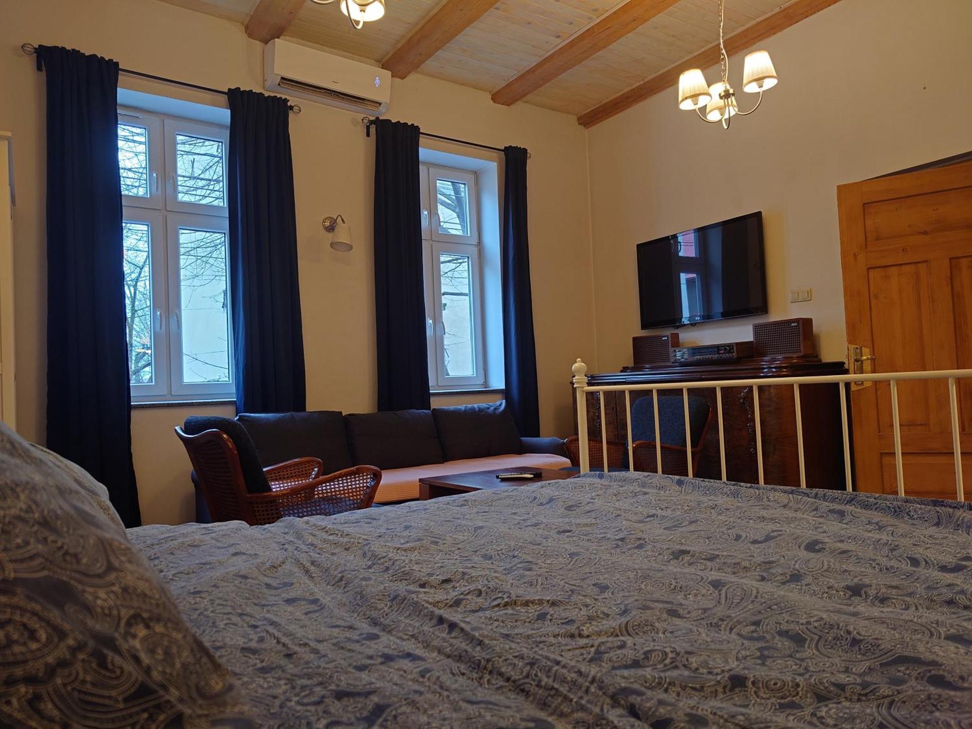 Apartamenty Przy Stonehenge Сосновец Стая снимка