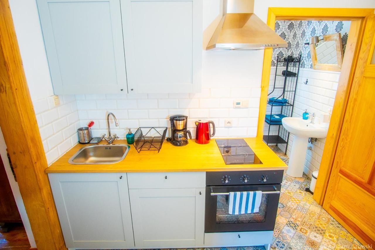 Apartamenty Przy Stonehenge Сосновец Екстериор снимка